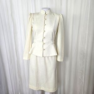 Vintage Elegant Cream Women's Skirt Set — Classic Professional Style